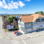 Spolja dron Novi salon kupatila - ČAVRA - Valjevo Čavra ..:: Nadohvat ruke ::..